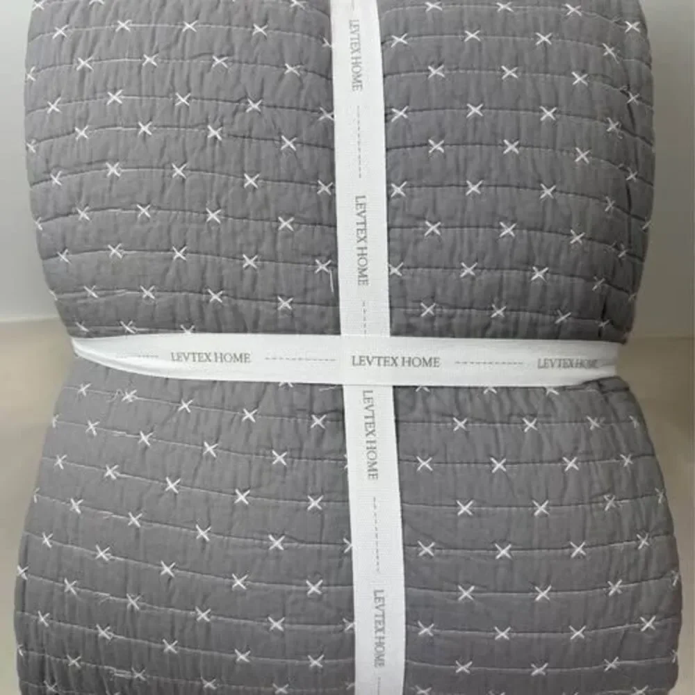 Levtex Home Cross Stitch Stitching 3-Pc. Bedspread Set, King, Grey